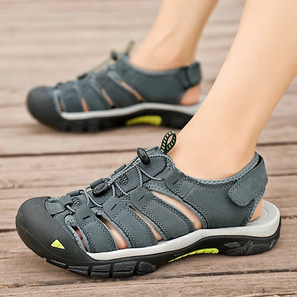 New Arrival Summer Sandals Men Soft Leather Shoes Man Sandalias Outdoor Antiskid Beach Sandals Hollow Shoes Handmade Footwear