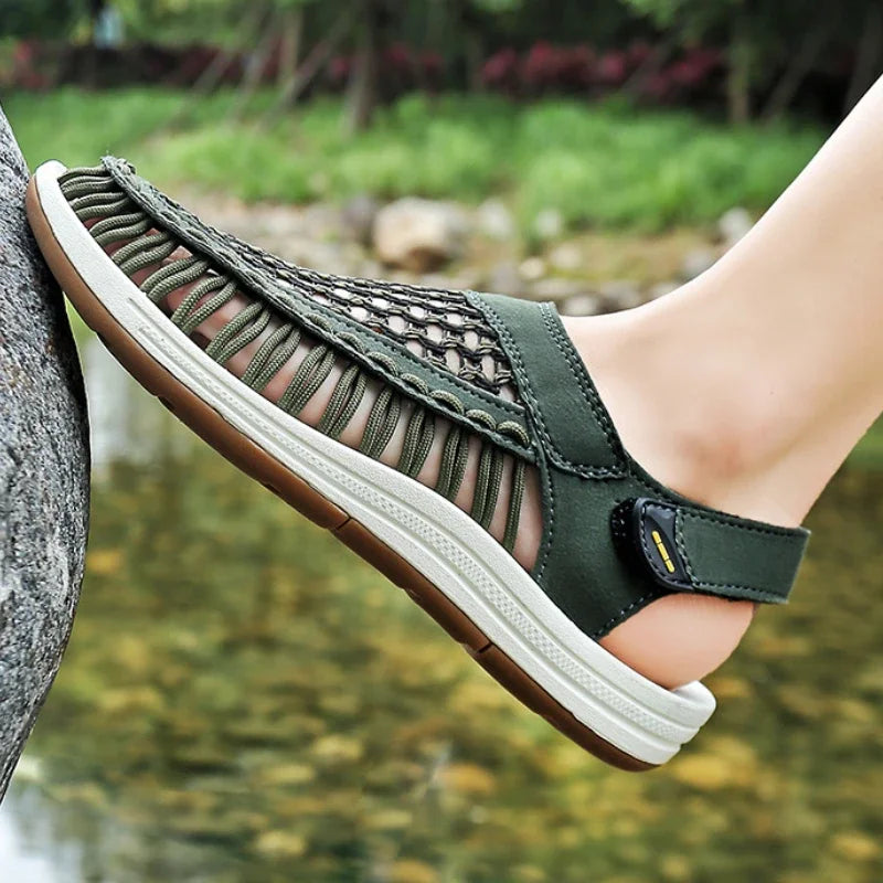 Men Trendy Sandals Breathable Large Size Round Head Solid Colour Slippers Non-slip Casual Beach Lightweight Shoes Zapato Hombre