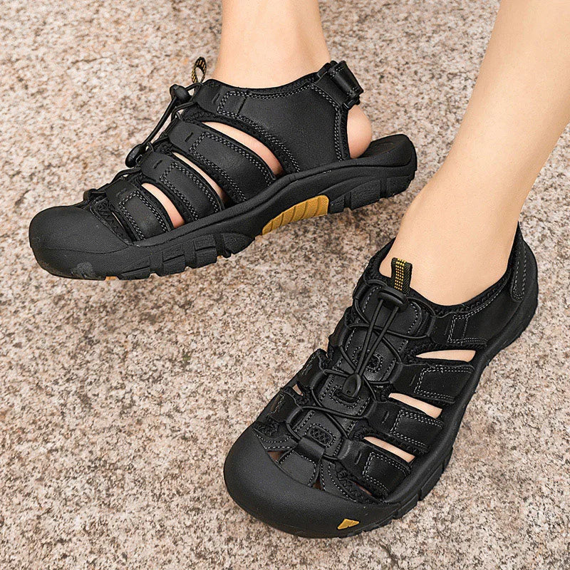 New Arrival Summer Sandals Men Soft Leather Shoes Man Sandalias Outdoor Antiskid Beach Sandals Hollow Shoes Handmade Footwear